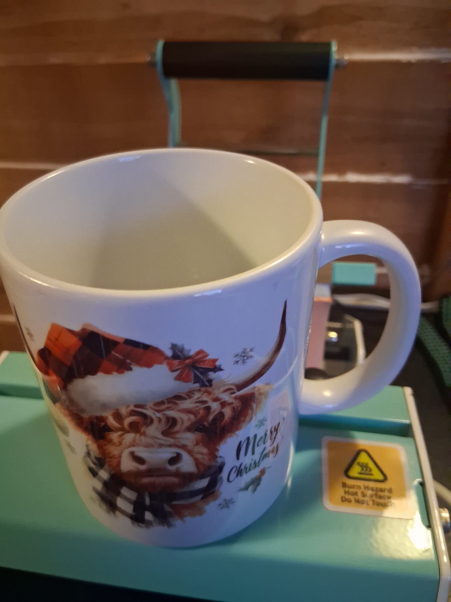 Highland cow christmas 11oz mug