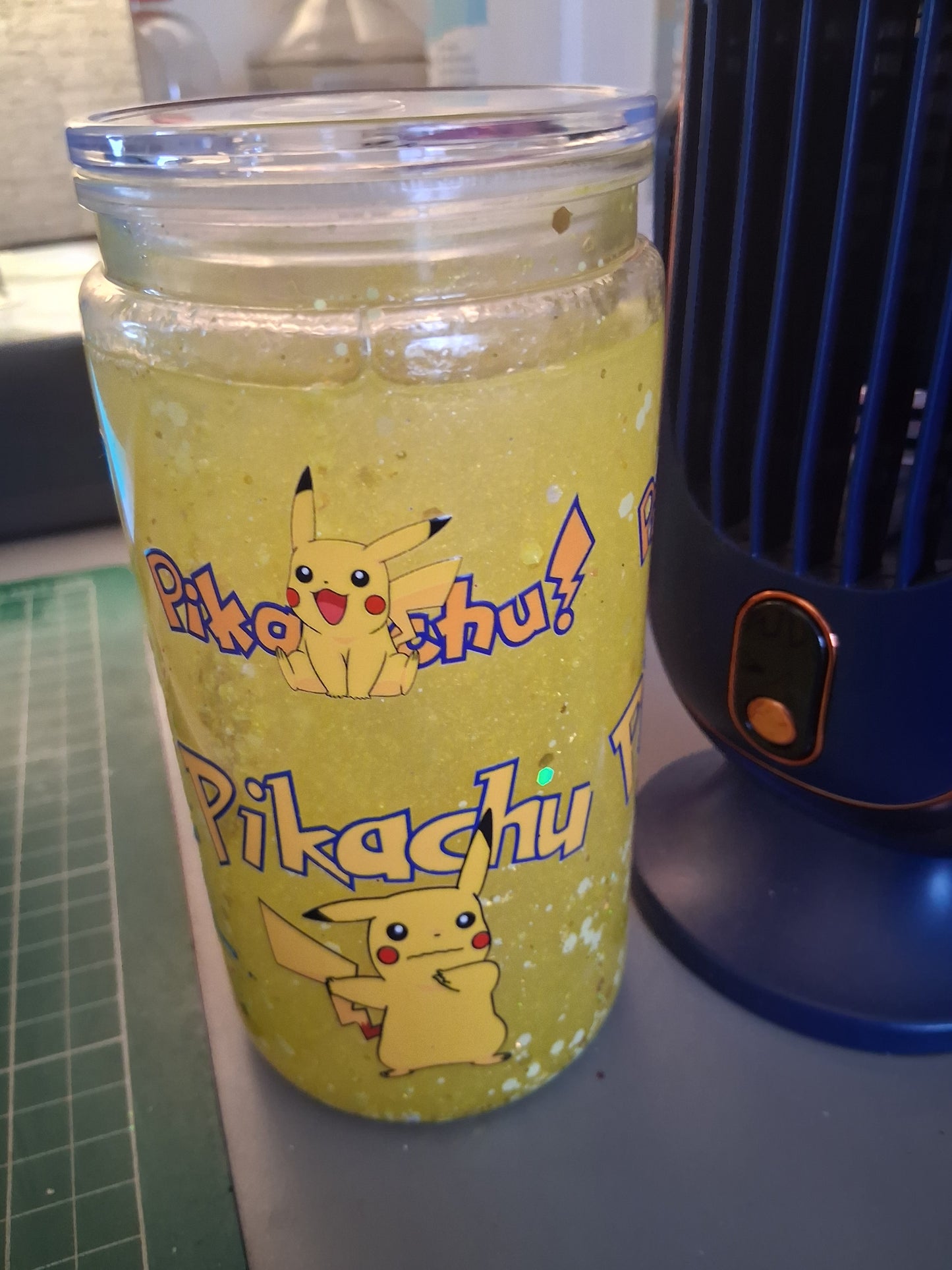 Yellow animal inspired snowglobe tumbler