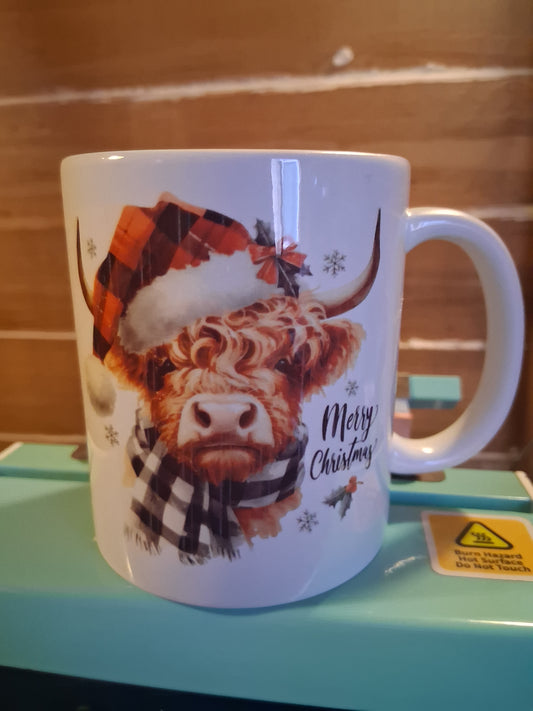 Highland cow christmas 11oz mug